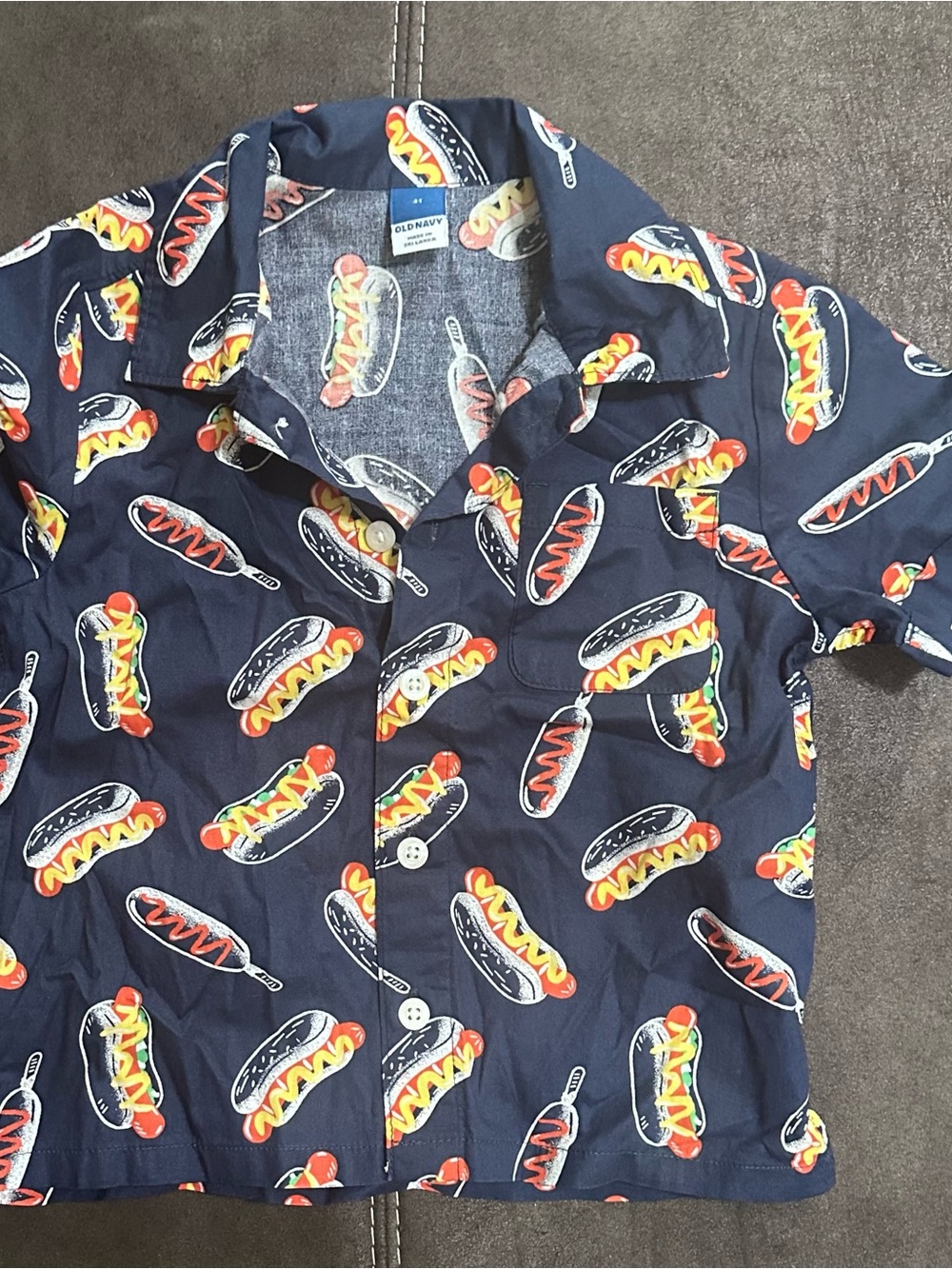 Old Navy Navy Short-Sleeve Button-Front Shirt with Hot Dog Print